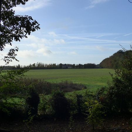 Roulotte Les Deux Geais Villa Sainte-Opportune-du-Bosc Luaran gambar